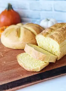 Yeasted Pumpkin Bread