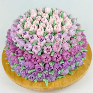 Tulips Cake